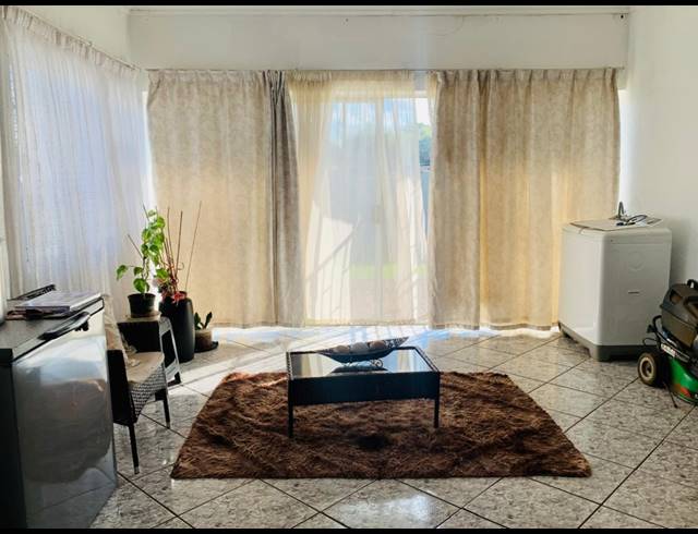 3 BEDROOM FREEHOLD FOR SALE IN VANDERBIJLPARK CW 2
